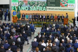 Presidente da Abrapa representa agro brasileiro em lançamento de Plano Safra 2023/2024